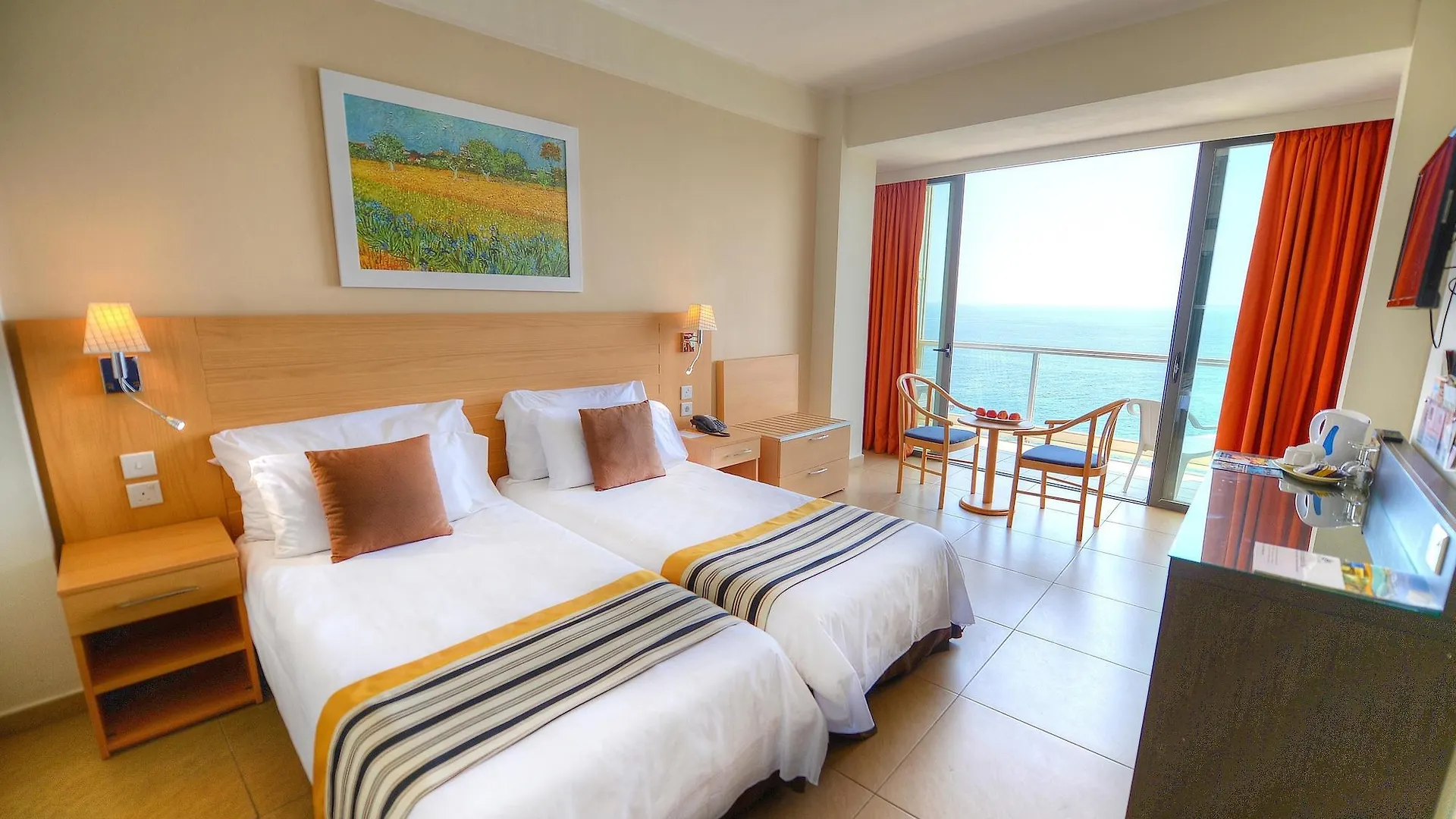 The Preluna Hotel Sliema 4*,  Malta