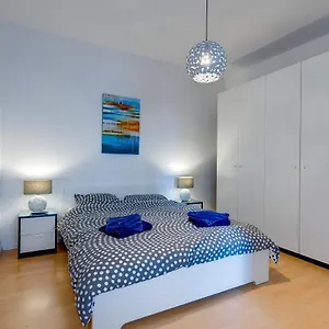 Apartamento With Stunning Seaviews, Sliema